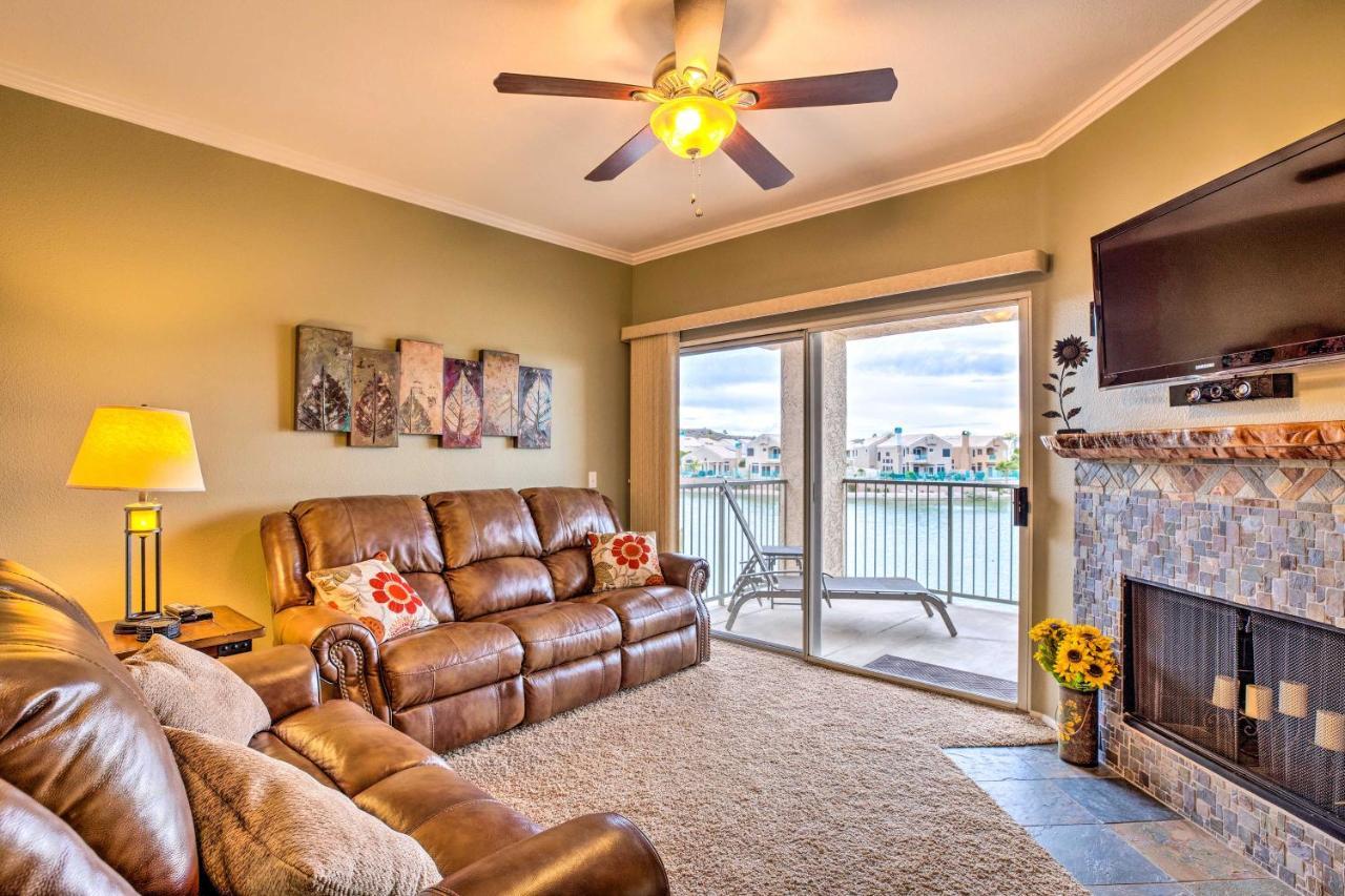 Relaxing Retreat - Pool Access And Balcony Apartemen Phoenix